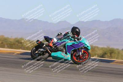 media/Dec-09-2023-SoCal Trackdays (Sat) [[76a8ac2686]]/Turn 9 Entry (110pm)/